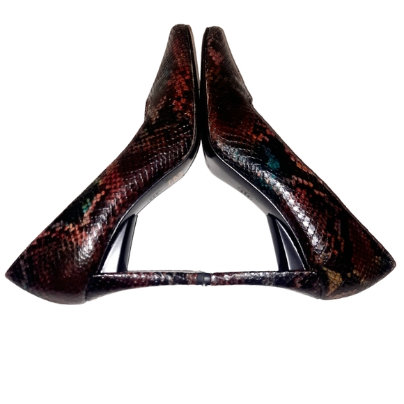 CHARLES JOURDAN Snake Embossed Leather Pumps Multicolor Sz 7B - Picture 3 of 9